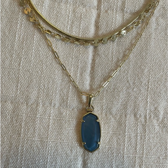 Kendra Scott Necklace - Picture 4 of 5
